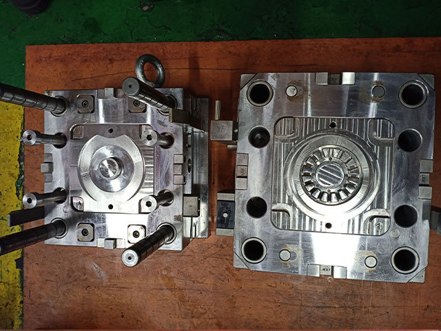 Mold-Precision-Parts-09