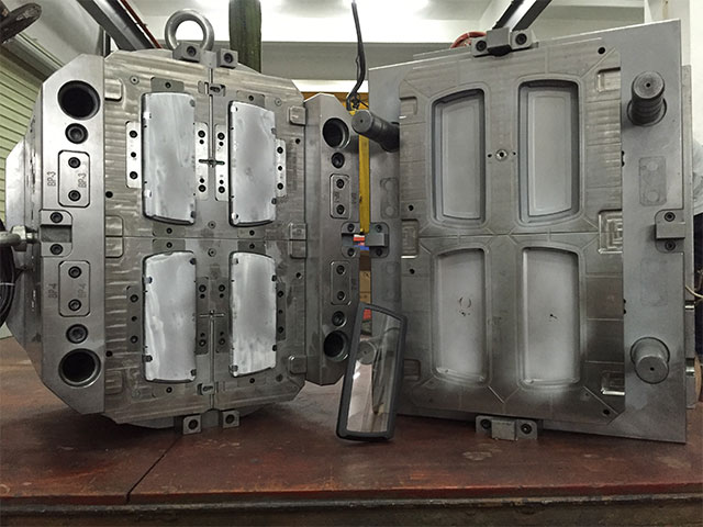 Mold-Automotive-04
